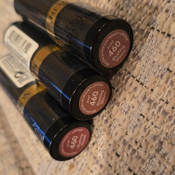 REVLON BRAND WOMEN'S SUPER LUSTROUS LIPSTICK BUNDLE OF 3 - Picture 5 of 6